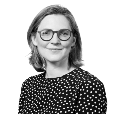 Pauline Coune, Associée
